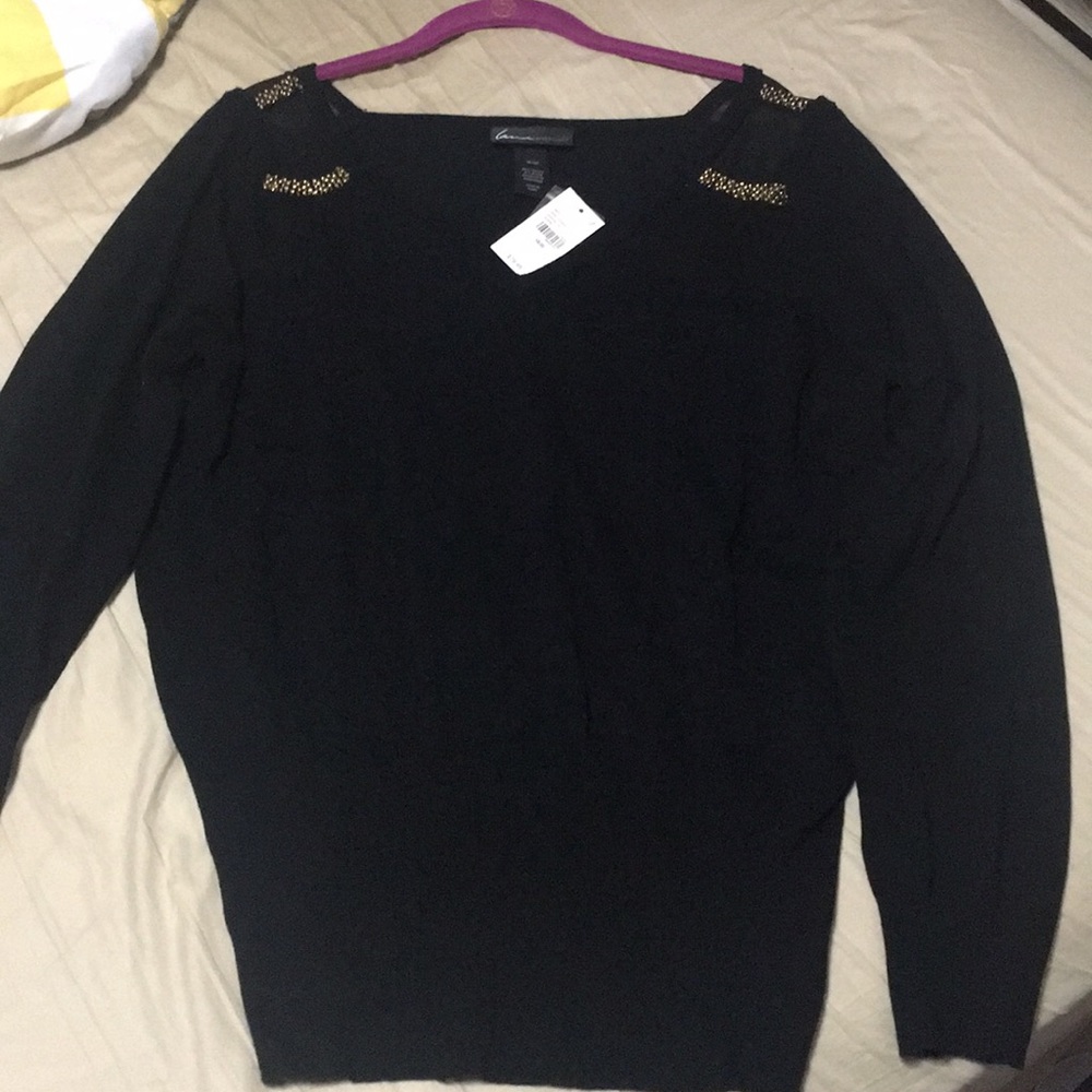 Women’s knit sweater